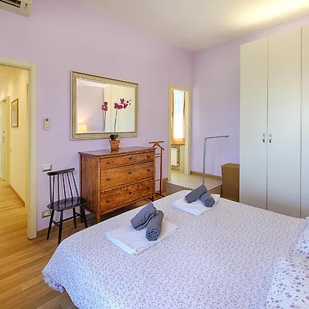 Apartman Casamia Tuscan Oasis 4br Panoramic Penthouse Hot Tub & Easy Parking *