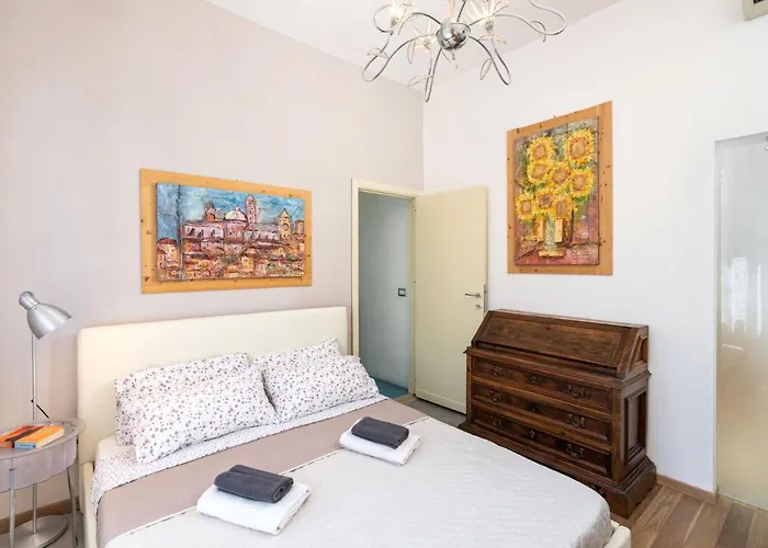 Casamia Tuscan Oasis 4br Panoramic Penthouse Hot Tub & Easy Parking Siena