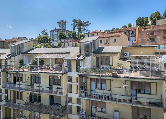 Apartment Casamia Tuscan Oasis 4br Panoramic Penthouse Hot Tub & Easy Parking *