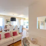 Casamia Tuscan Oasis 4br Panoramic Penthouse Hot Tub & Easy Parking Apartment Siena