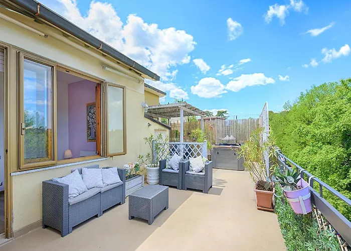 Casamia Tuscan Oasis 4br Panoramic Penthouse Hot Tub & Easy Parking Apartamento