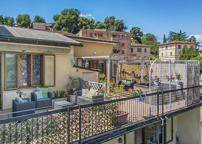 Apartamento Casamia Tuscan Oasis 4br Panoramic Penthouse Hot Tub & Easy Parking *