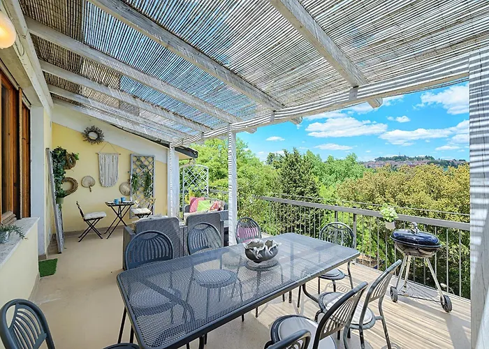 Casamia Tuscan Oasis 4br Panoramic Penthouse Hot Tub & Easy Parking