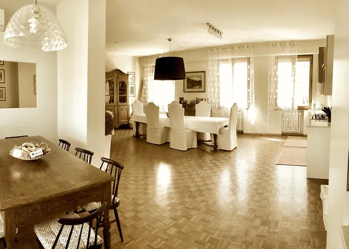 Casamia Tuscan Oasis 4br Panoramic Penthouse Hot Tub & Easy Parking Apartamento *